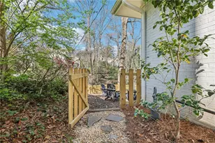 4011 Arden Way NE, Atlanta, GA 30342 - Photo 40