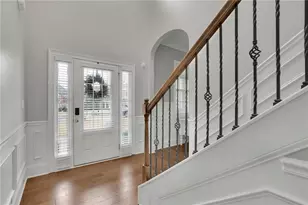 5445 Vickery Cir, Cumming, GA 30040 - Photo 4