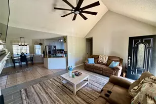 130 Lakefront Dr, Covington, GA 30016 - Photo 4