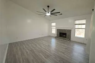 2400 Miller Oaks Cir, Decatur, GA 30035 - Photo 14