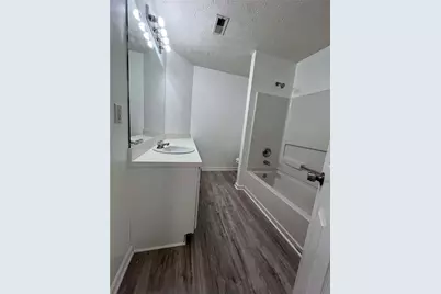 2400 Miller Oaks Circle, Decatur, GA 30035 - Photo 20