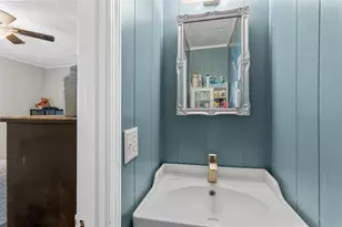 503 Peters St, Calhoun, GA 30701 - Photo 24