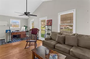 503 Peters St, Calhoun, GA 30701 - Photo 32