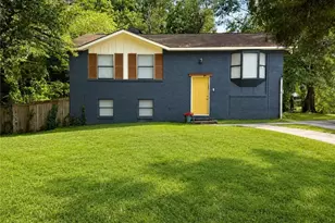 226 Stayman Dr, Riverdale, GA 30274 - Photo 2