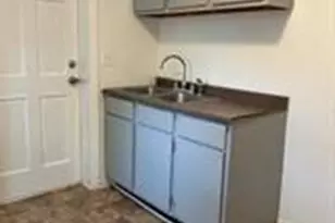 226 Stayman Dr, Riverdale, GA 30274 - Photo 6