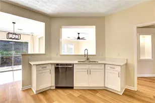 517 Pond Lillies Rd, Lawrenceville, GA 30045 - Photo 20