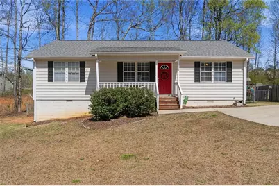 328 Highland Estate, Commerce, GA 30529 - Photo 1