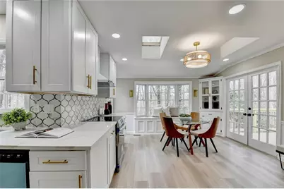 4929 Joy Lane SW, Lilburn, GA 30047 - Photo 24