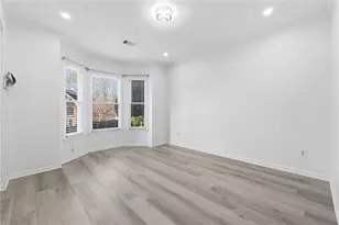 1150 River Overlook Dr, Lawrenceville, GA 30043 - Photo 4