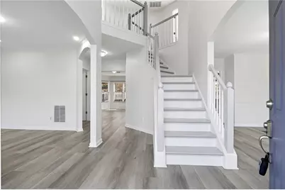 1150 River Overlook Drive, Lawrenceville, GA 30043 - Photo 2