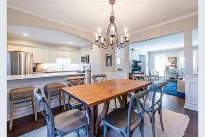 12 Bassett Hall Place NW, Atlanta, GA 30318 - Photo 8