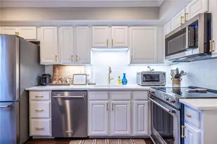 12 Bassett Hall Pl NW, Atlanta, GA 30318 - Photo 12