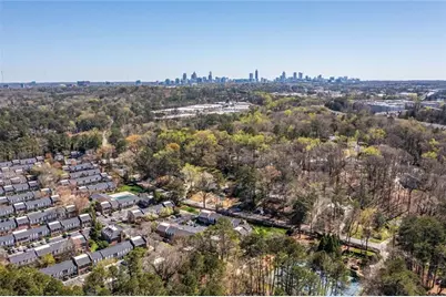 12 Bassett Hall Place NW, Atlanta, GA 30318 - Photo 36