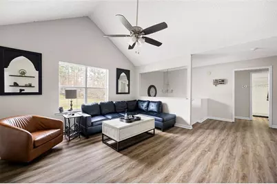 21 Camden Woods Drive NW, Cartersville, GA 30121 - Photo 4