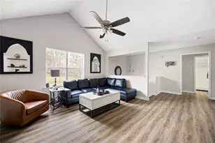 21 Camden Woods Dr NW, Cartersville, GA 30121 - Photo 4