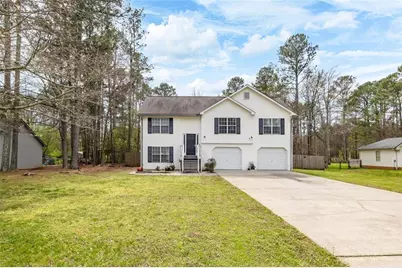 21 Camden Woods Drive NW, Cartersville, GA 30121 - Photo 2