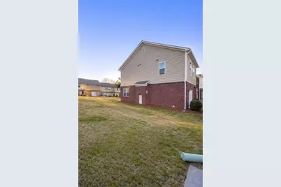 1626 Larkspur Trail, Conyers, GA 30012 - Photo 2