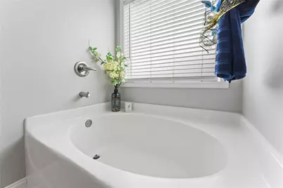 5645 Wooded Valley Way, Flowery Branch, GA 30542 - Photo 24