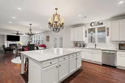 7905 Brewton Creek Drive, Cumming, GA 30028 - Photo 10