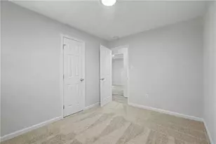 556 Roxbury Dr, Riverdale, GA 30274 - Photo 14