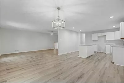 556 Roxbury Drive, Riverdale, GA 30274 - Photo 8