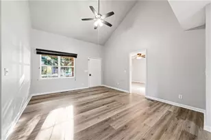 203 Terrier Dr, Calhoun, GA 30701 - Photo 6