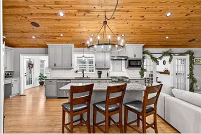 2151 E Maddox Road, Buford, GA 30519 - Photo 8