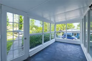 1026 Lynhurst Dr SW, Atlanta, GA 30311 - Photo 2