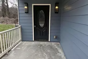 738 Prince Pl, Atlanta, GA 30318 - Photo 2