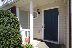 5338 Creekview Ln, Morrow, GA 30260 - Photo 4