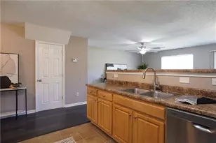 5338 Creekview Ln, Morrow, GA 30260 - Photo 14