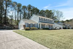 2060 Buckley Trail, Snellville, GA 30078 - Photo 2