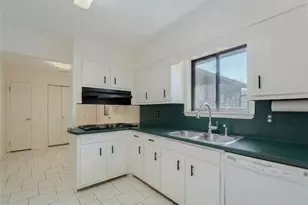 4759 Mockernut Ct SW, Lilburn, GA 30047 - Photo 6