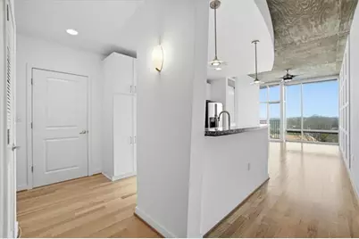 943 Peachtree Street NE #716, Atlanta, GA 30309 - Photo 10