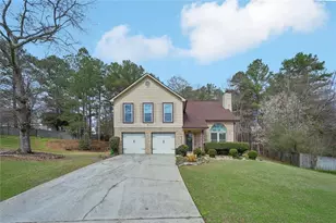 2100 Green Tree Ct, Lithonia, GA 30058 - Photo 2