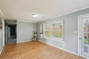 2100 Green Tree Ct, Lithonia, GA 30058 - Photo 12