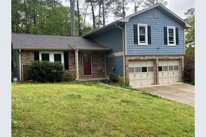 1986 Gibralter Way, Conyers, GA 30012 - Photo 2