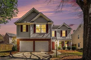 1672 Evanston Cir, Marietta, GA 30062 - Photo 2