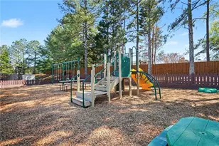 1672 Evanston Cir, Marietta, GA 30062 - Photo 32