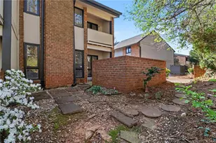 3293 Clairmont N NE, Brookhaven, GA 30329 - Photo 24