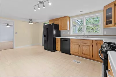 2542 Ball Ground Highway, Canton, GA 30114 - Photo 16