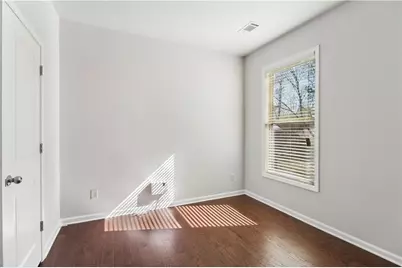 5090 Breezewood Circle, Alpharetta, GA 30004 - Photo 12