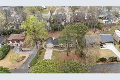 2958 Cravey Drive, Atlanta, GA 30345 - Photo 56