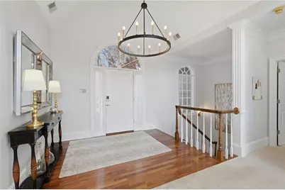9155 Bay Pointe Drive, Gainesville, GA 30506 - Photo 10