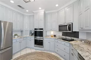 9155 Bay Pointe Dr, Gainesville, GA 30506 - Photo 10