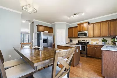1649 Liberty Parkway NW, Atlanta, GA 30318 - Photo 12