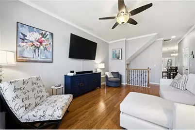 1649 Liberty Parkway NW, Atlanta, GA 30318 - Photo 8