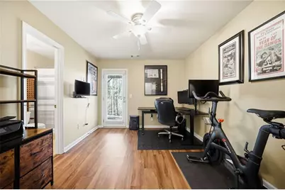 1649 Liberty Parkway NW, Atlanta, GA 30318 - Photo 38