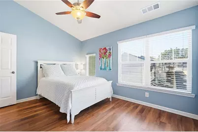 1649 Liberty Parkway NW, Atlanta, GA 30318 - Photo 34