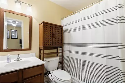 1649 Liberty Parkway NW, Atlanta, GA 30318 - Photo 40